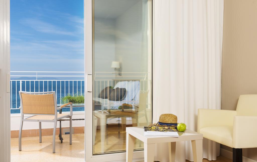Hotel & Spa Terraza 4 Sup Roses Exterior foto