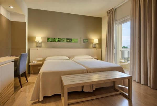 Hotel & Spa Terraza 4 Sup Roses Exterior foto